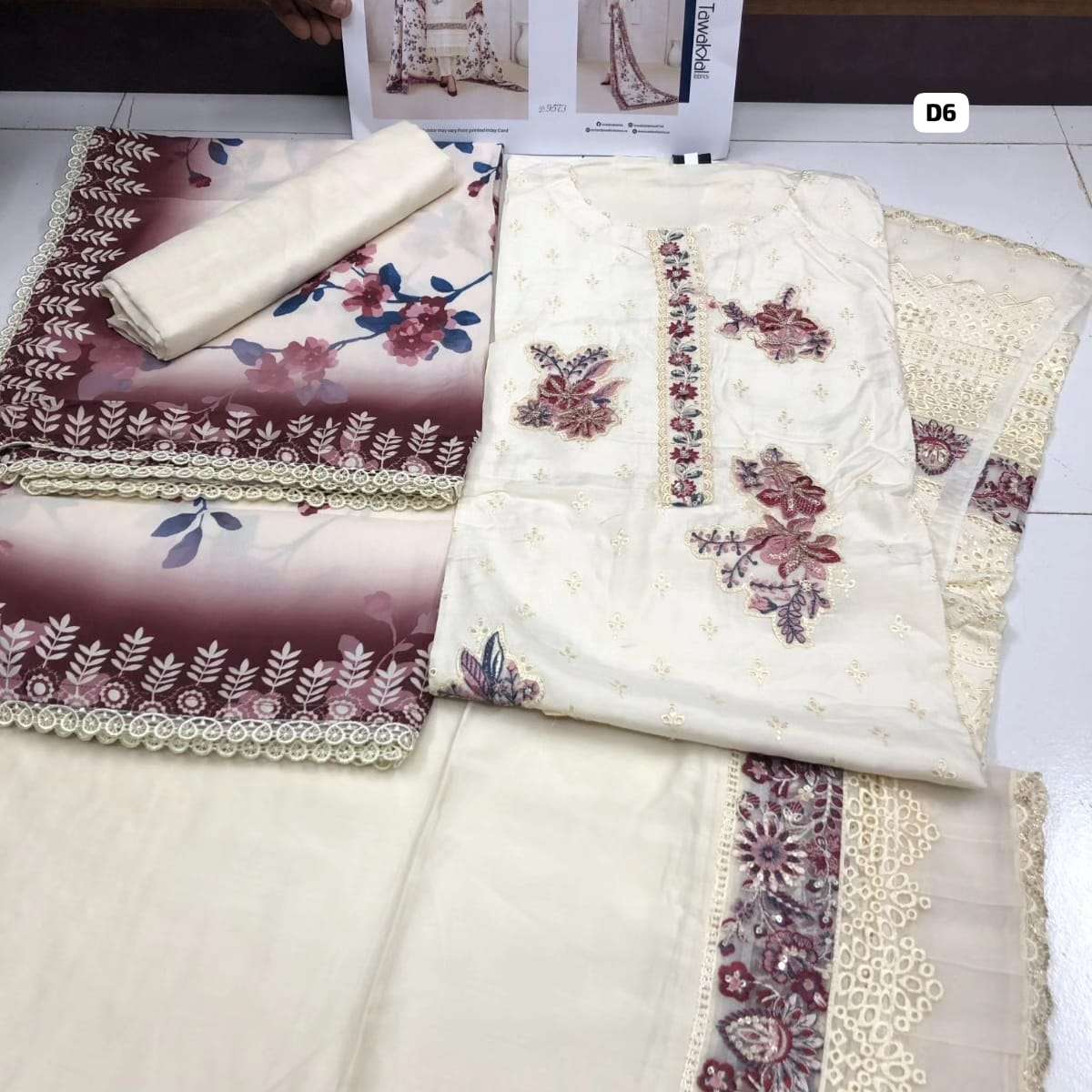 Maheer Embroidered Open Pic 2023 by Tawakkal